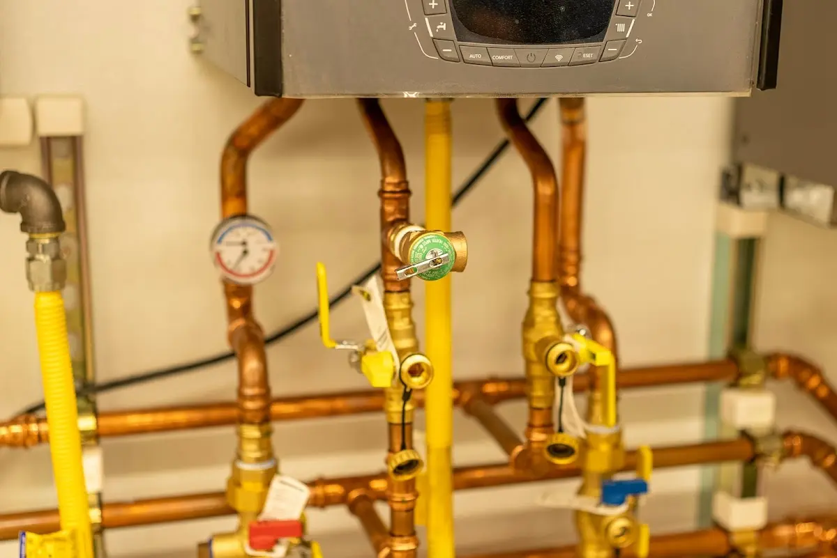 Licensed technician providing Pipe Repair for a homeowner in West Pensacola